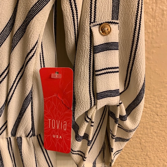 Tovia Dress - Picture 2 of 3